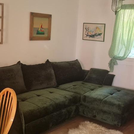 Charismatic Garden Cottage With Sea View Lokva Rogoznica Exteriér fotografie