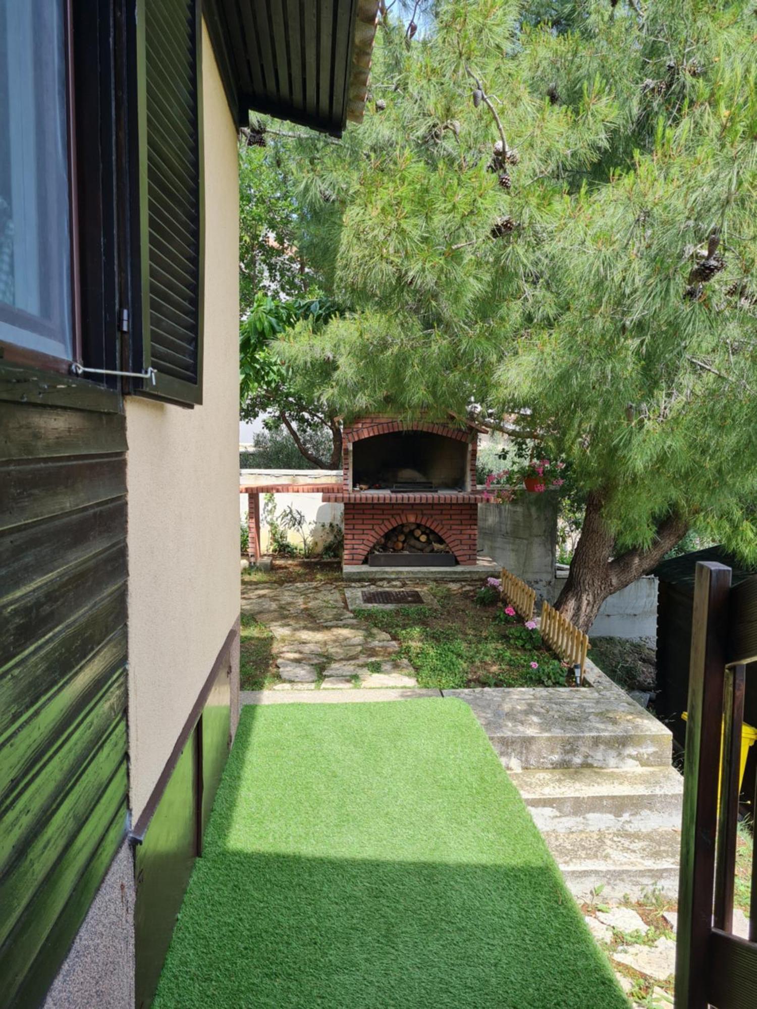 Charismatic Garden Cottage With Sea View Lokva Rogoznica Exteriér fotografie